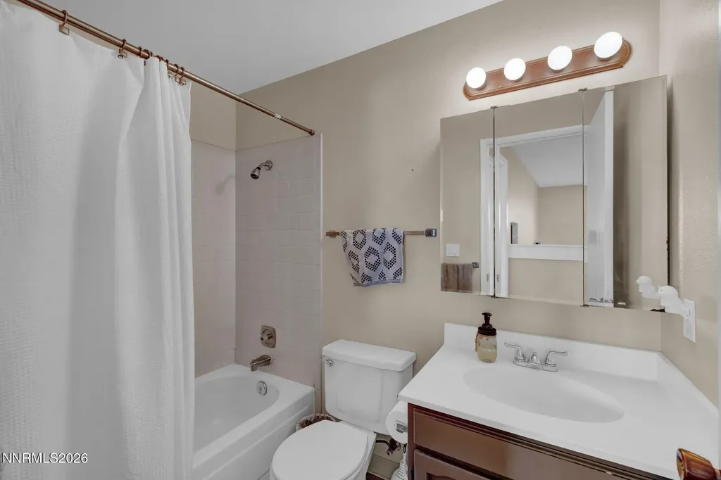 3286 Montezuma Sparks NV 89434