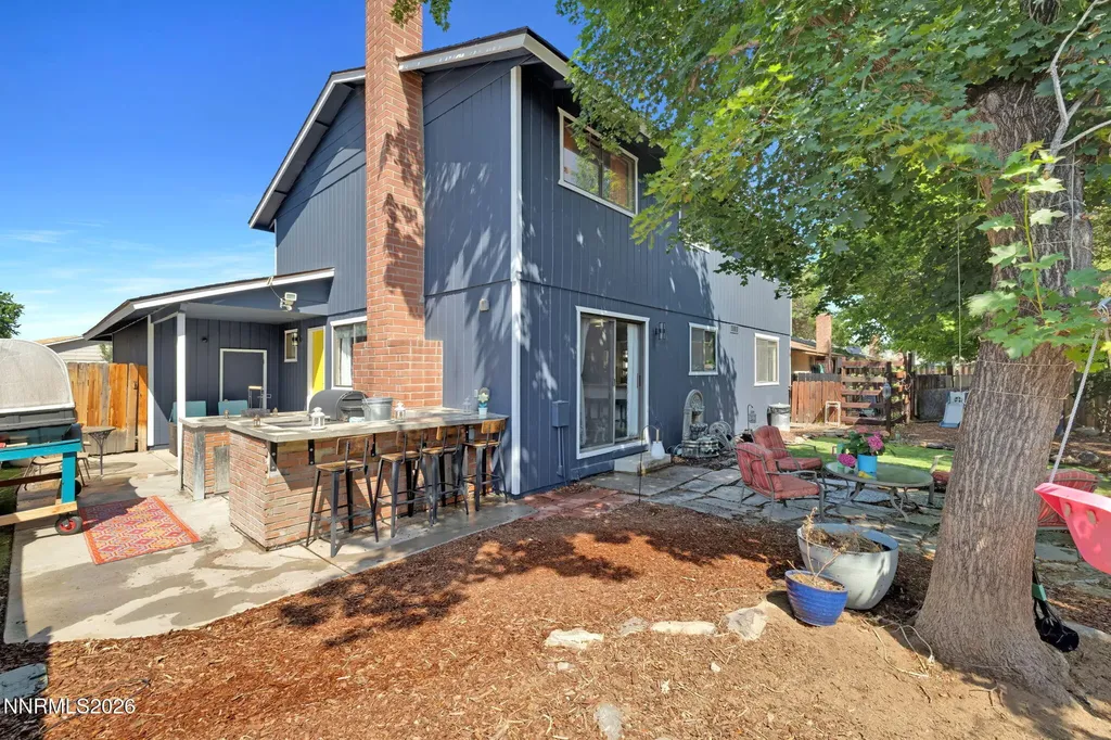 3286 Montezuma Sparks NV 89434