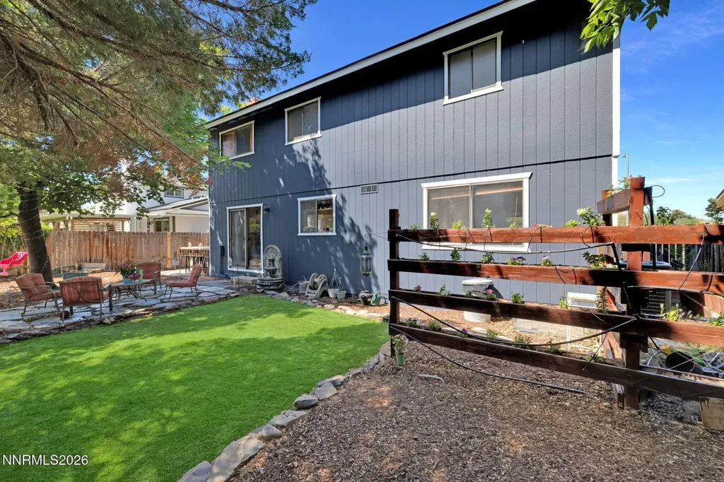 3286 Montezuma Sparks NV 89434
