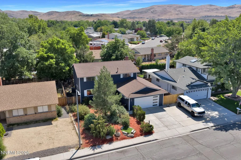 3286 Montezuma Sparks NV 89434