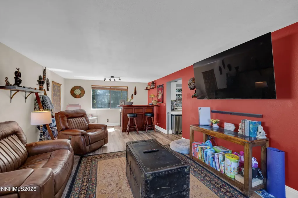 3286 Montezuma Sparks NV 89434