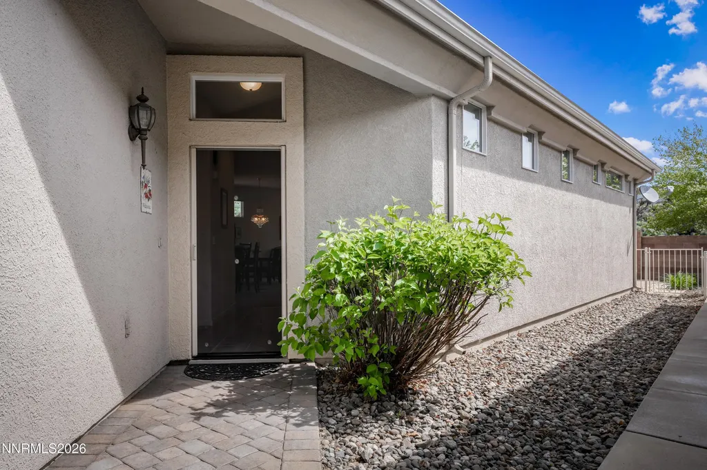 408 Sierra Leaf Reno NV 89511
