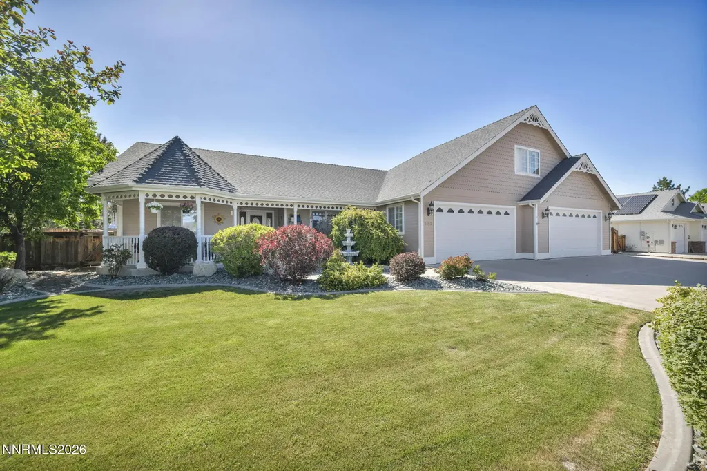 2862 Sierra Mesa Minden NV 89423