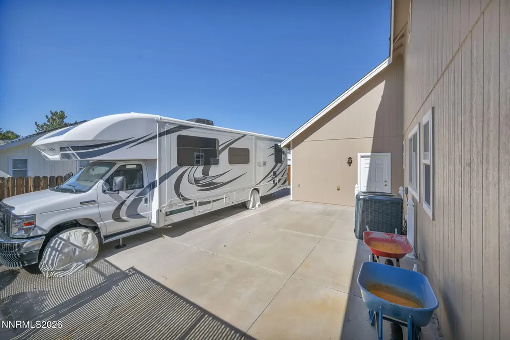 2862 Sierra Mesa Minden NV 89423
