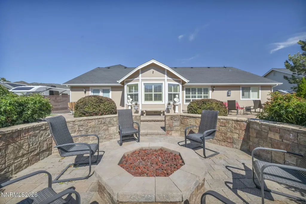 2862 Sierra Mesa Minden NV 89423