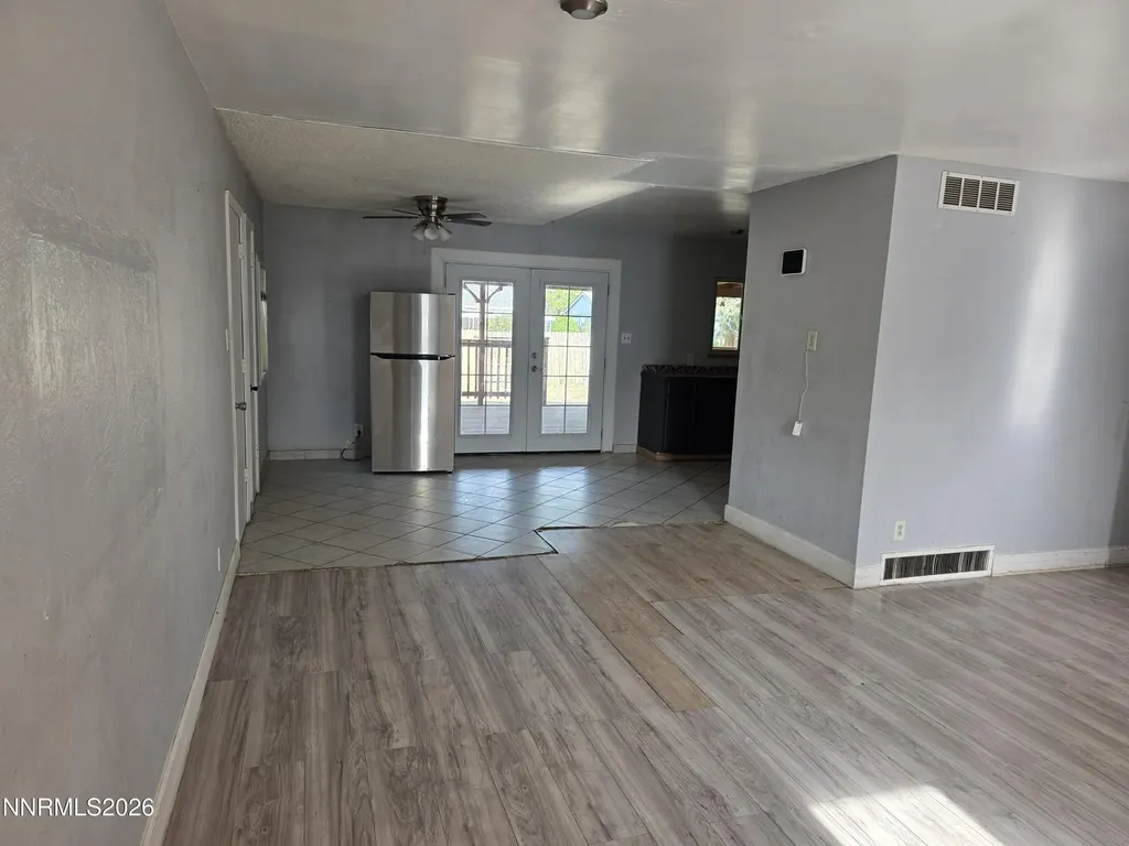 1570 Teakwood Sparks NV 89431