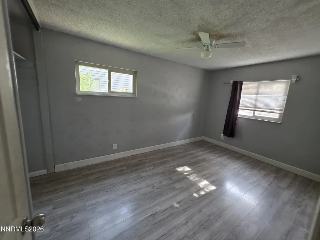 1570 Teakwood Sparks NV 89431