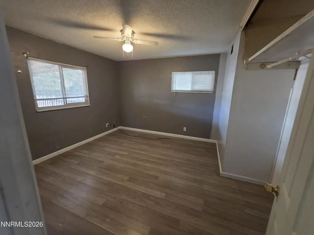 1570 Teakwood Sparks NV 89431