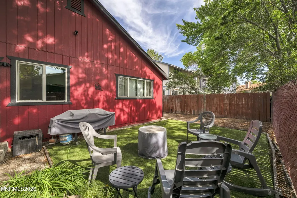 2434 Fieldcrest Carson City NV 89701