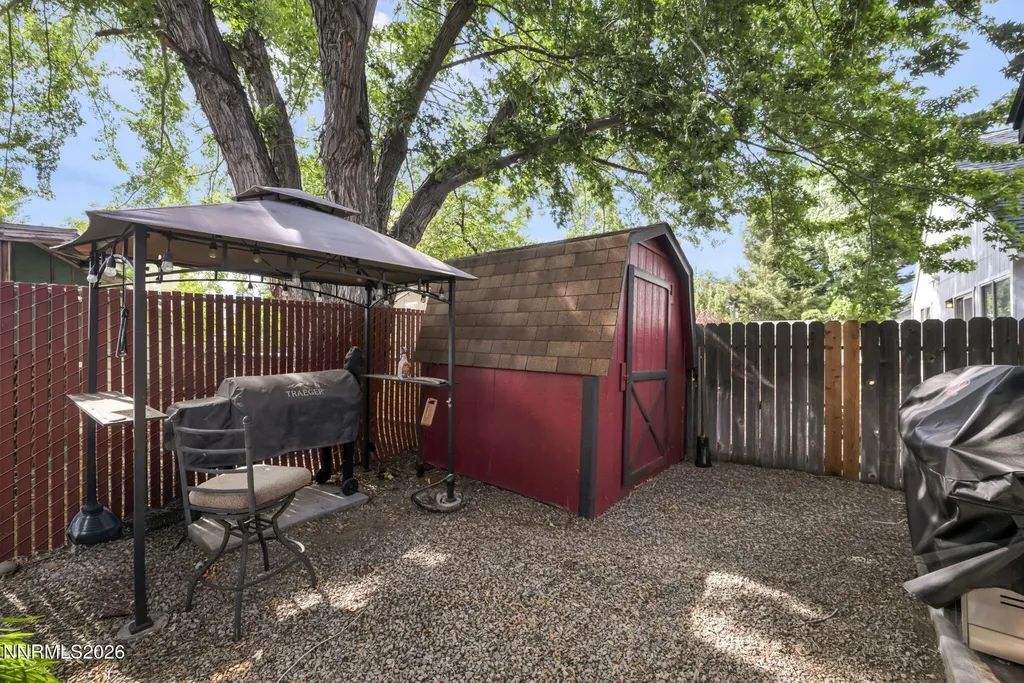 2434 Fieldcrest Carson City NV 89701