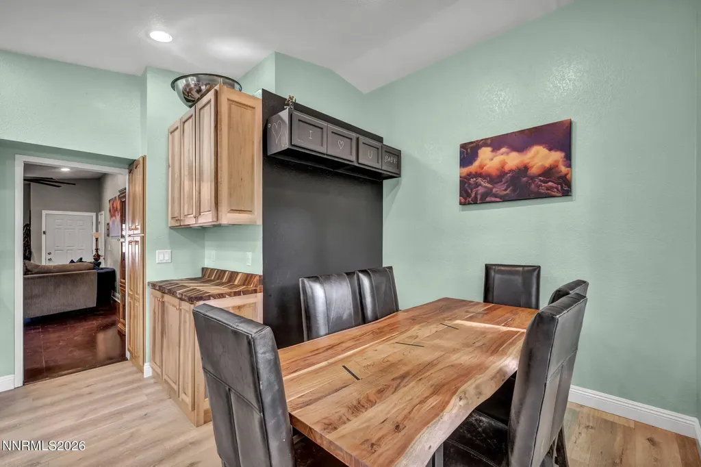 2434 Fieldcrest Carson City NV 89701