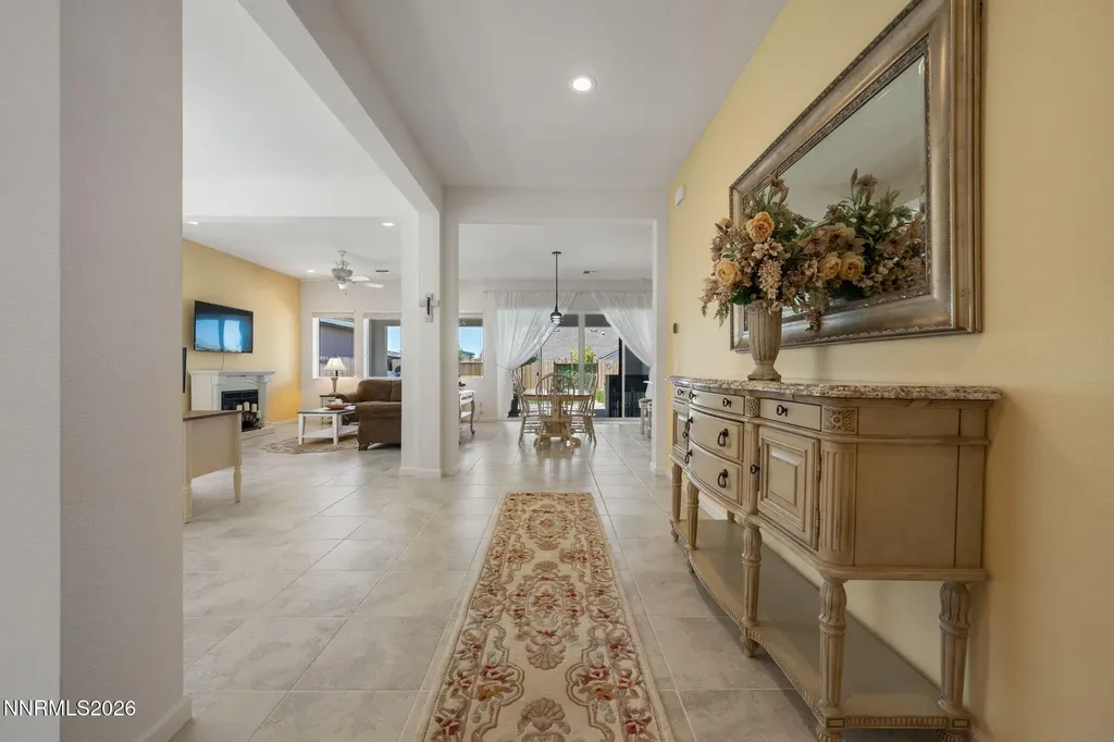 2233 Paint Horse Reno NV 89521