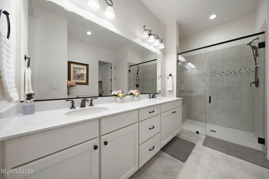 2233 Paint Horse Reno NV 89521
