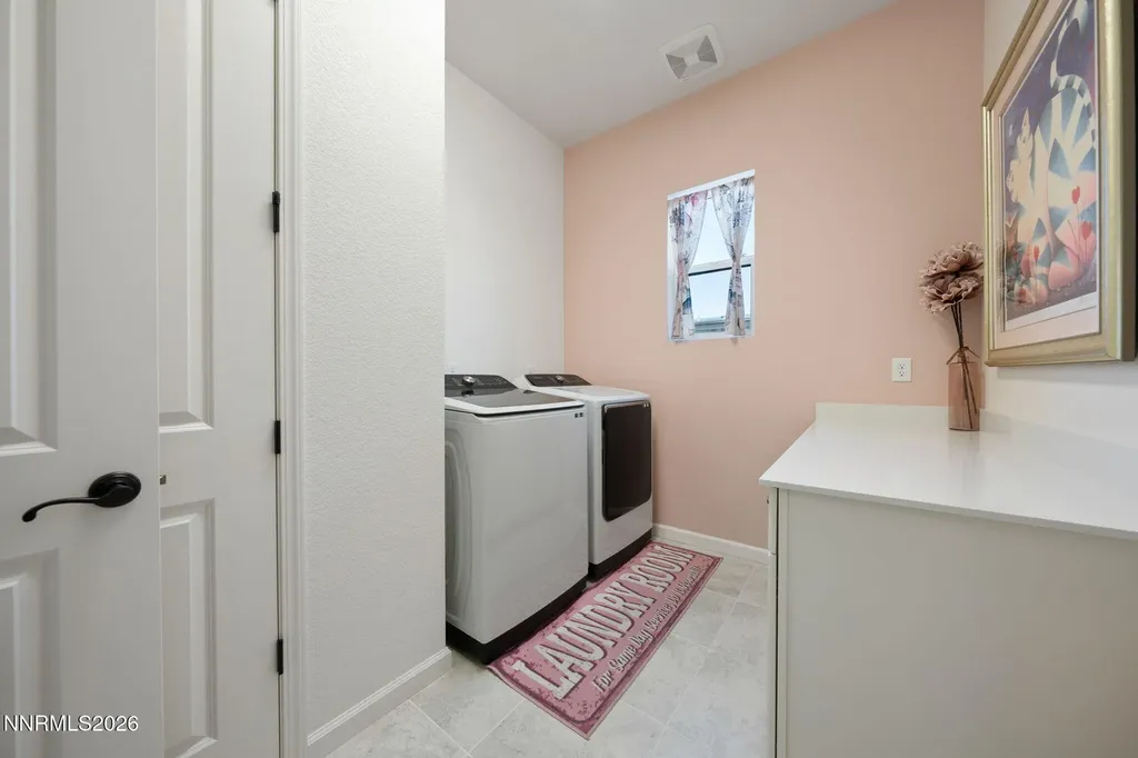 2233 Paint Horse Reno NV 89521