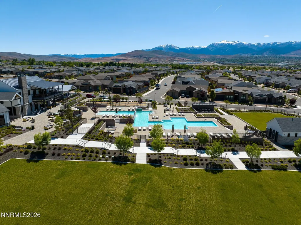 2233 Paint Horse Reno NV 89521