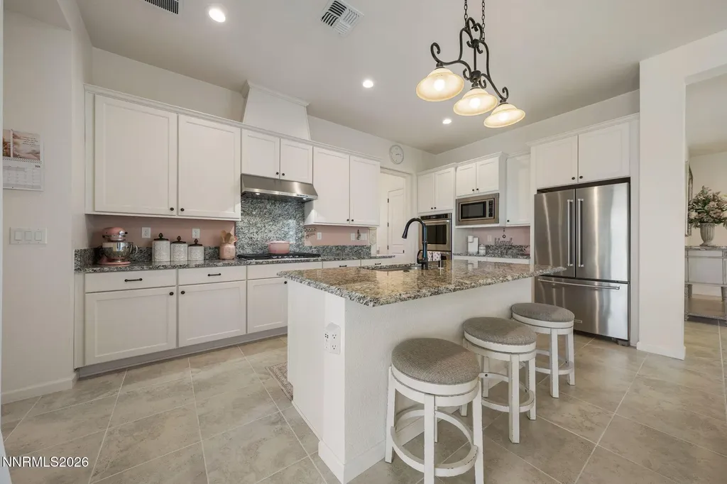2233 Paint Horse Reno NV 89521