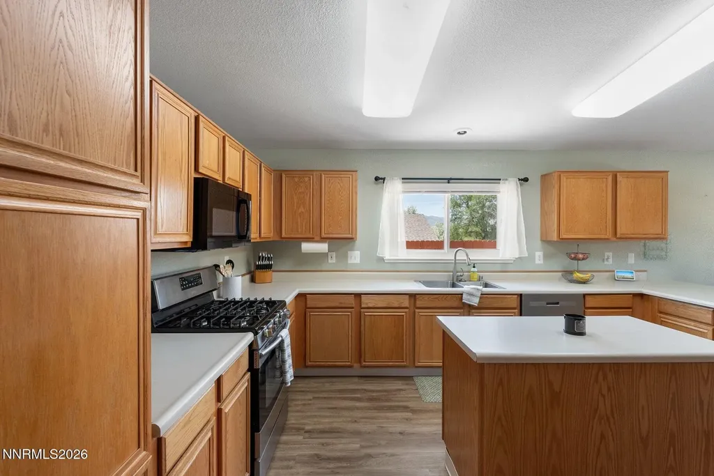17235 Aquamarine Reno NV 89508