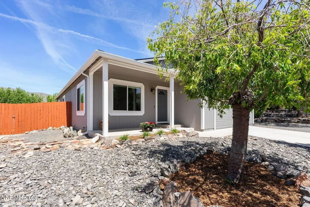 17235 Aquamarine Reno NV 89508