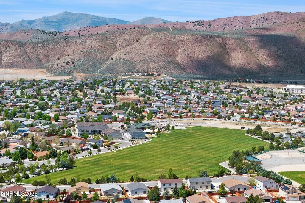 17235 Aquamarine Reno NV 89508