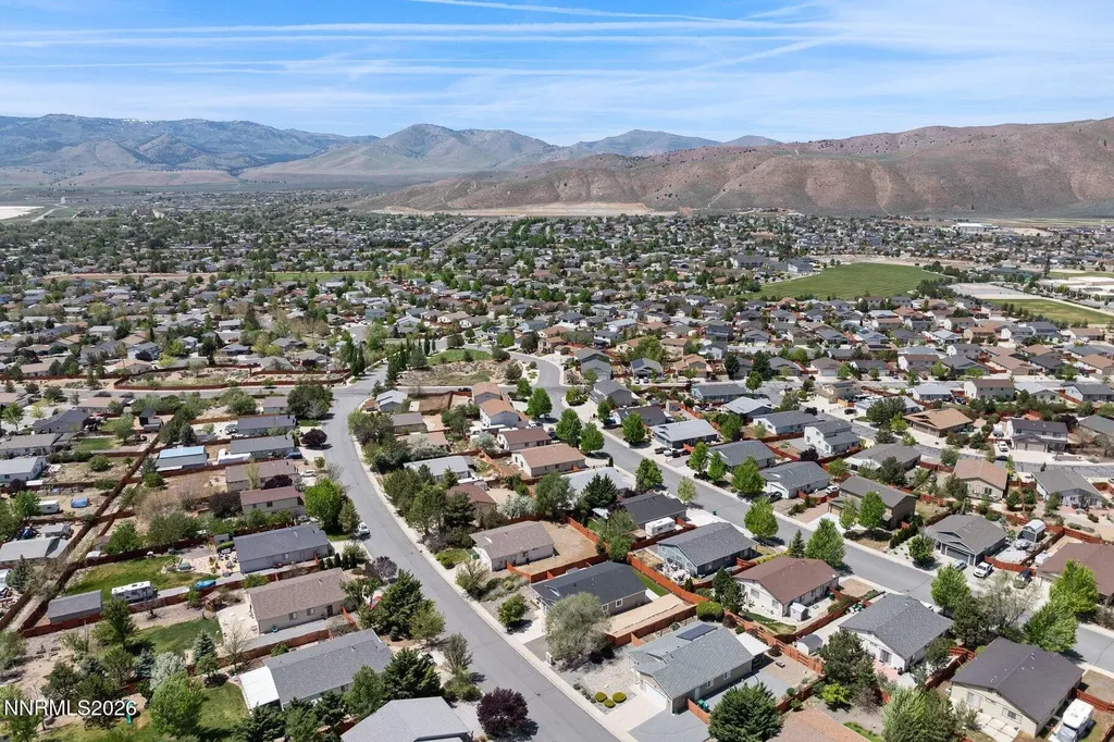 17235 Aquamarine Reno NV 89508
