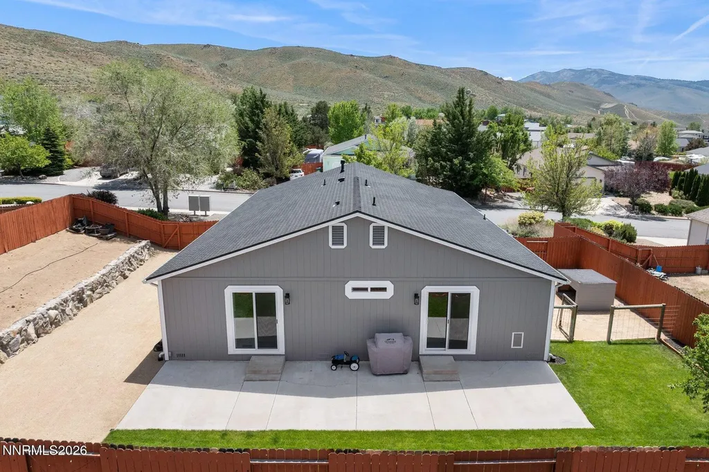 17235 Aquamarine Reno NV 89508
