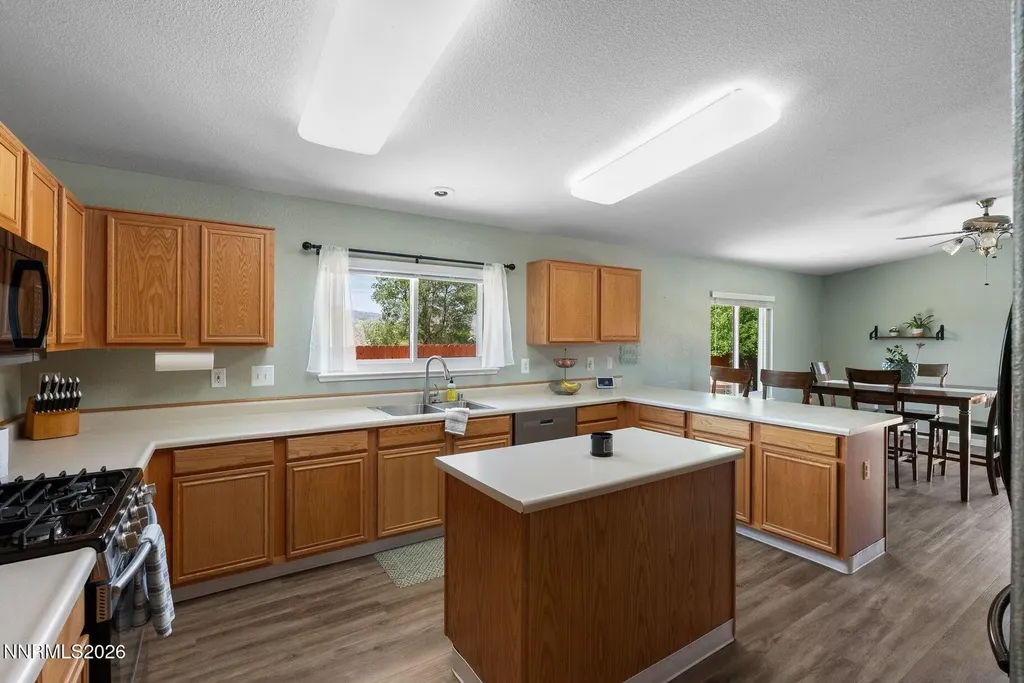 17235 Aquamarine Reno NV 89508