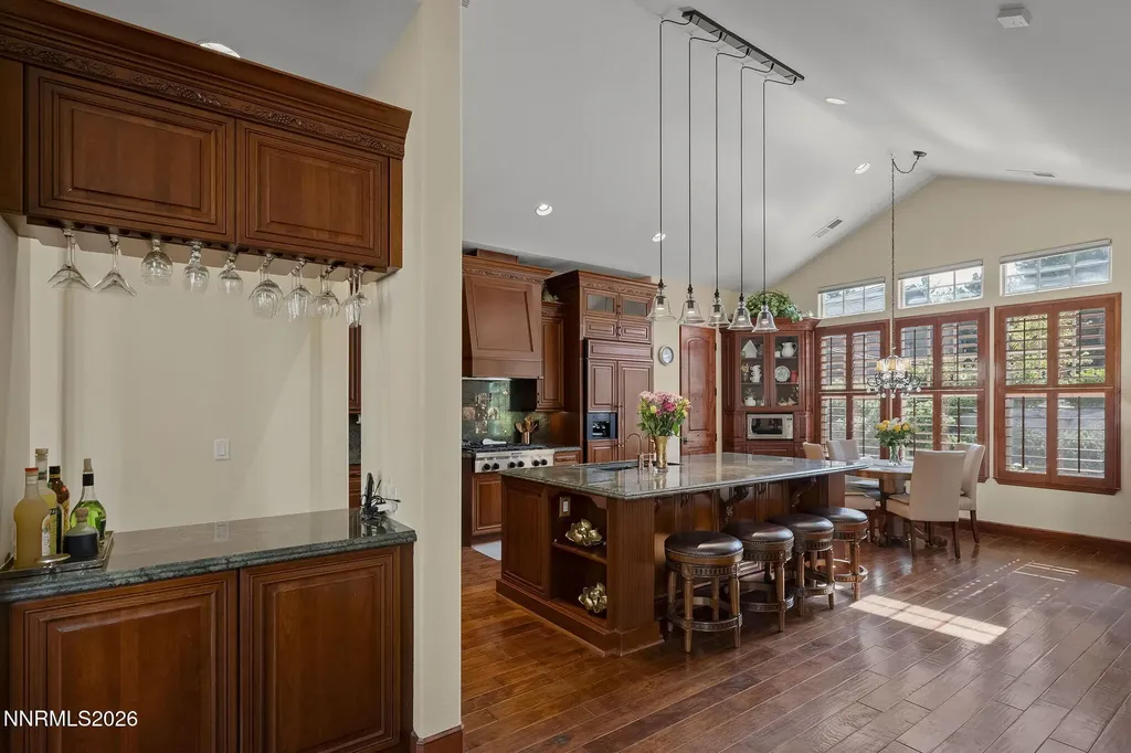 16885 Delacroix Reno NV 89511