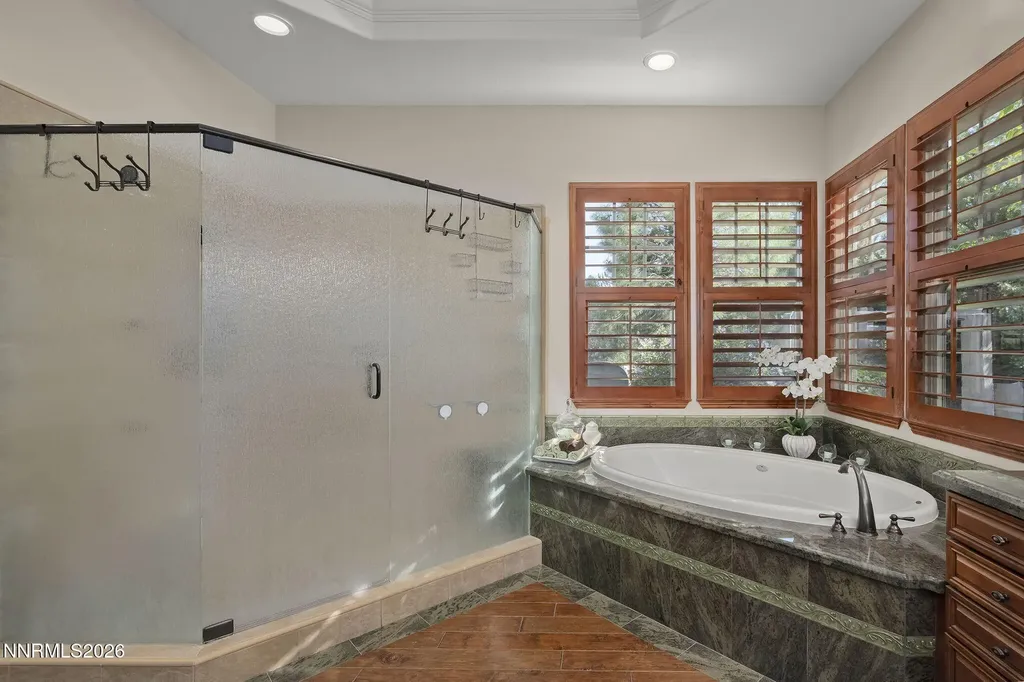 16885 Delacroix Reno NV 89511