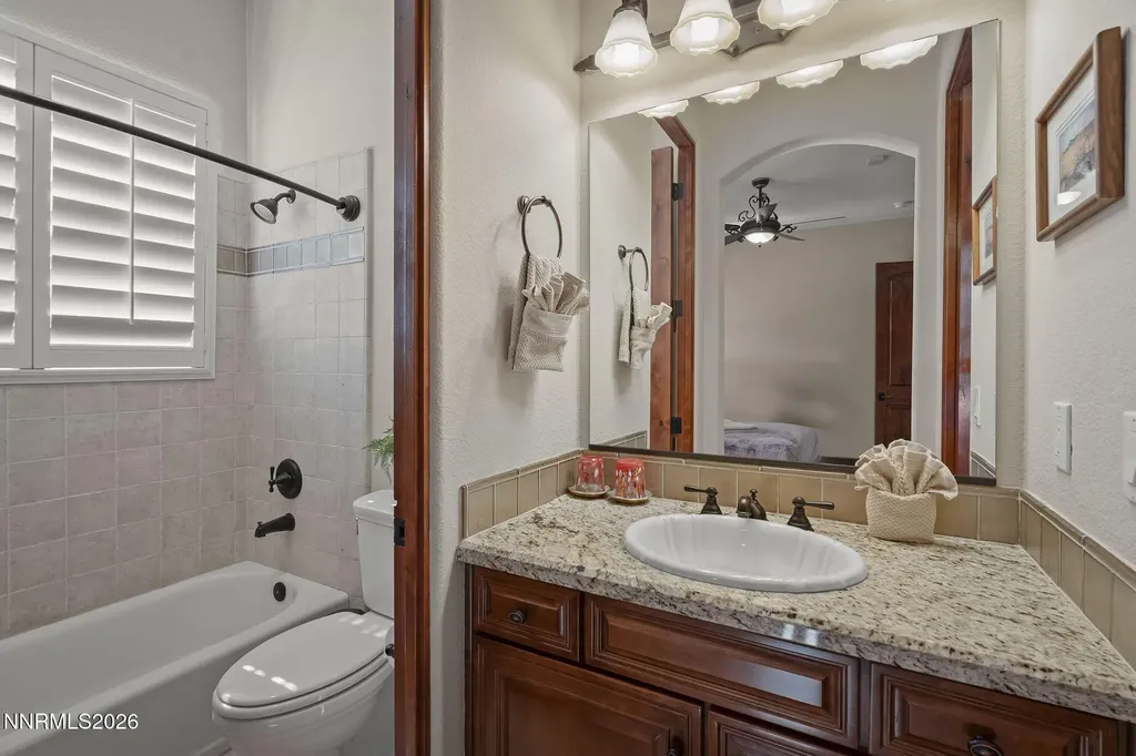 16885 Delacroix Reno NV 89511