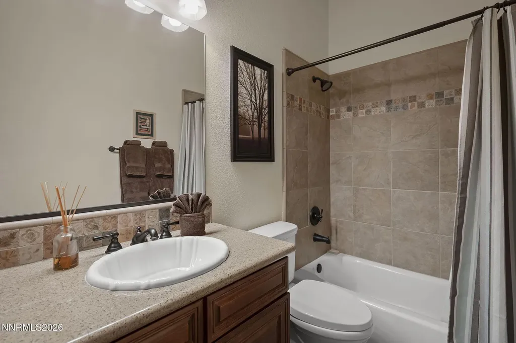16885 Delacroix Reno NV 89511