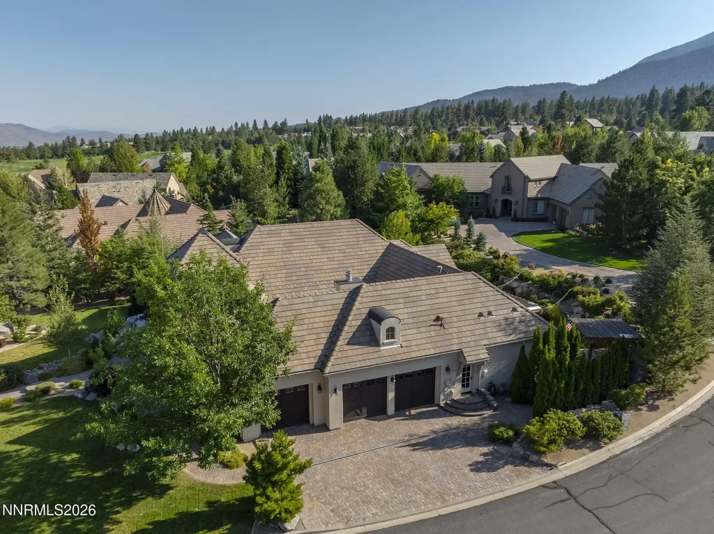 16885 Delacroix Reno NV 89511