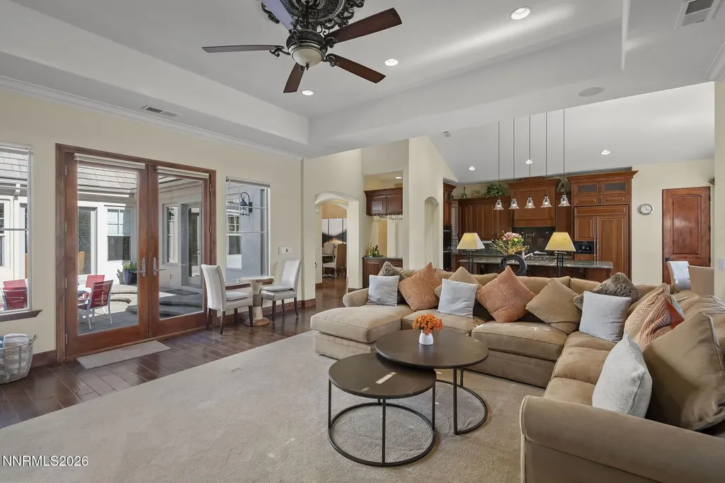 16885 Delacroix Reno NV 89511