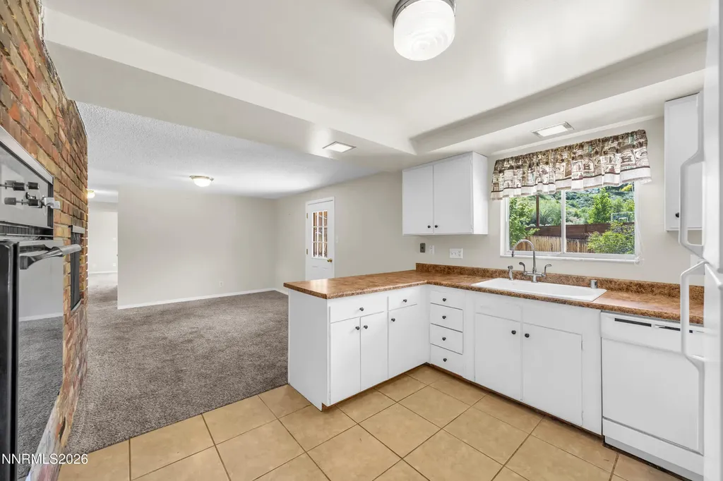 5500 Ambrose Reno NV 89519