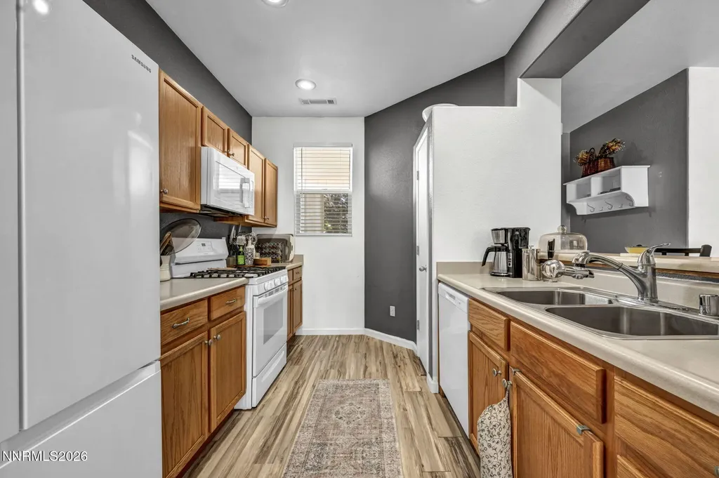 8230 Big River Reno NV 89506