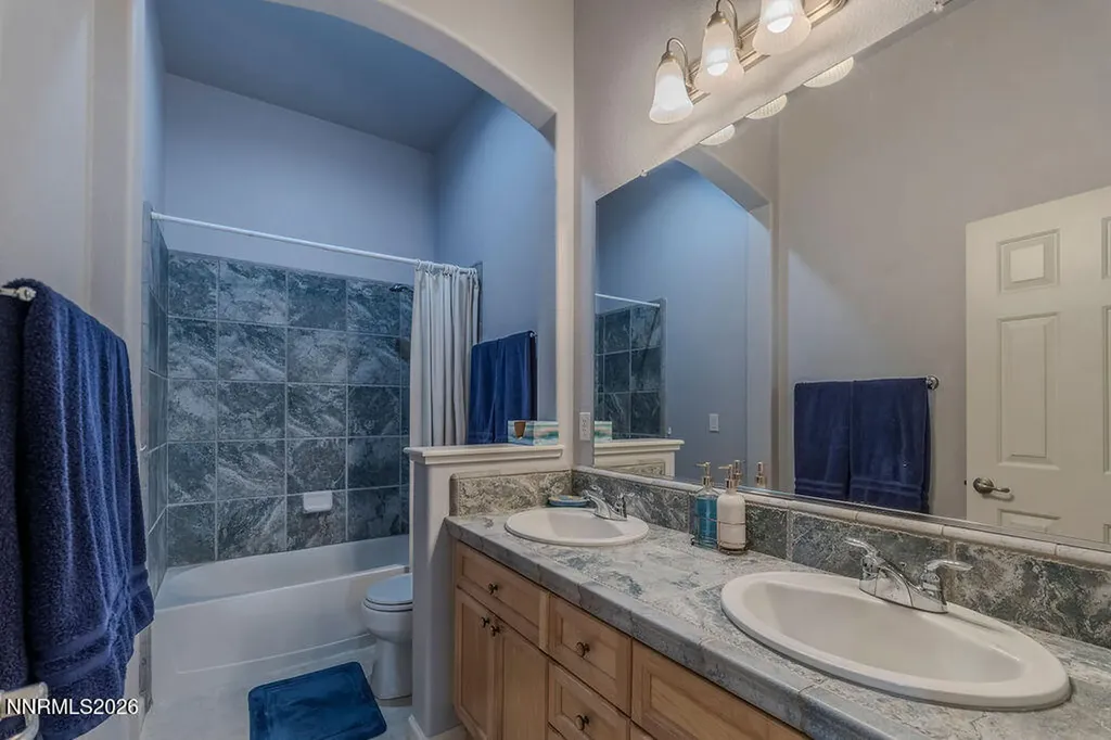 1513 Riverpark Dayton NV 89403