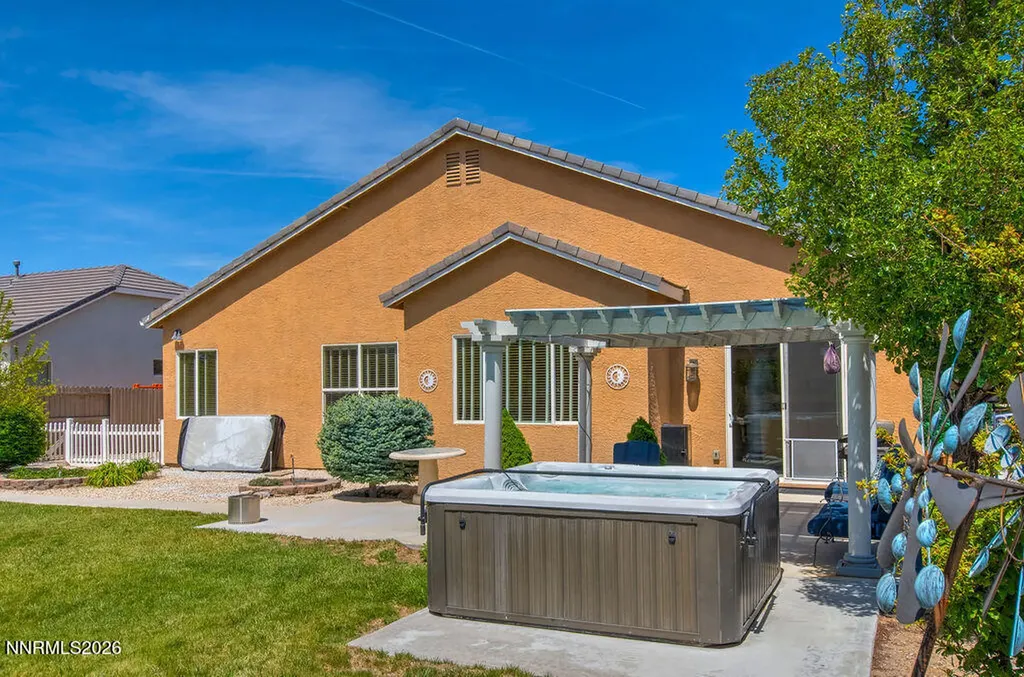 1513 Riverpark Dayton NV 89403