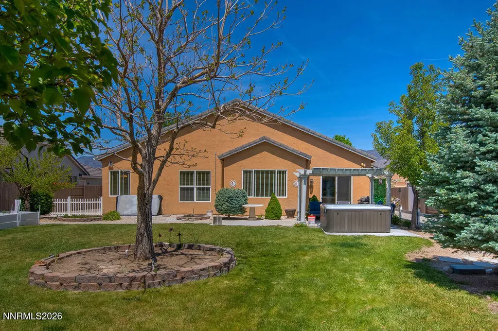 1513 Riverpark Dayton NV 89403