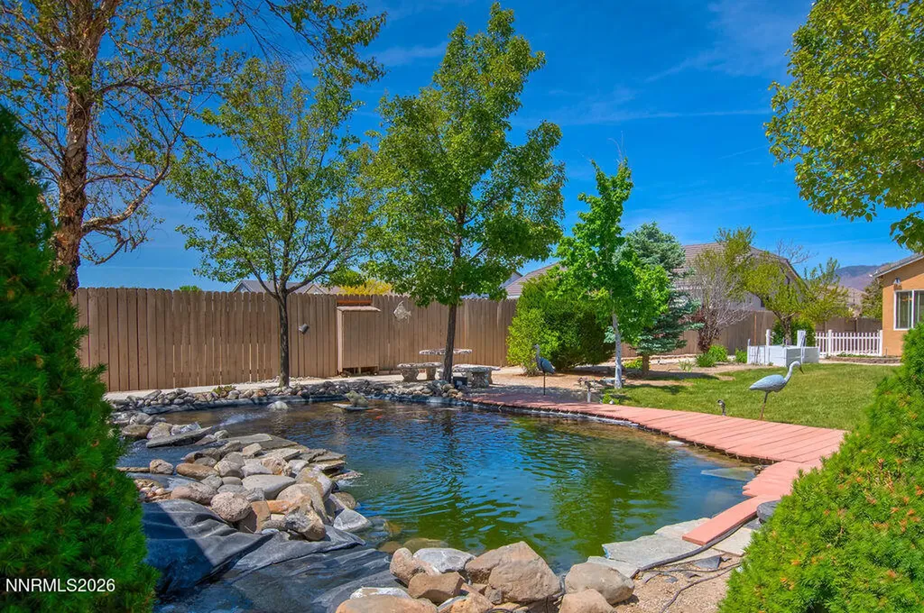 1513 Riverpark Dayton NV 89403