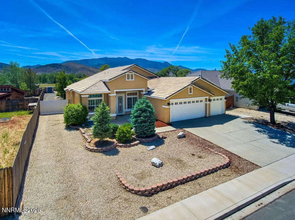 1513 Riverpark Dayton NV 89403