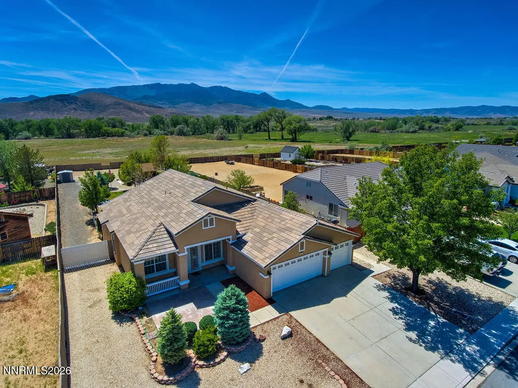 1513 Riverpark Dayton NV 89403