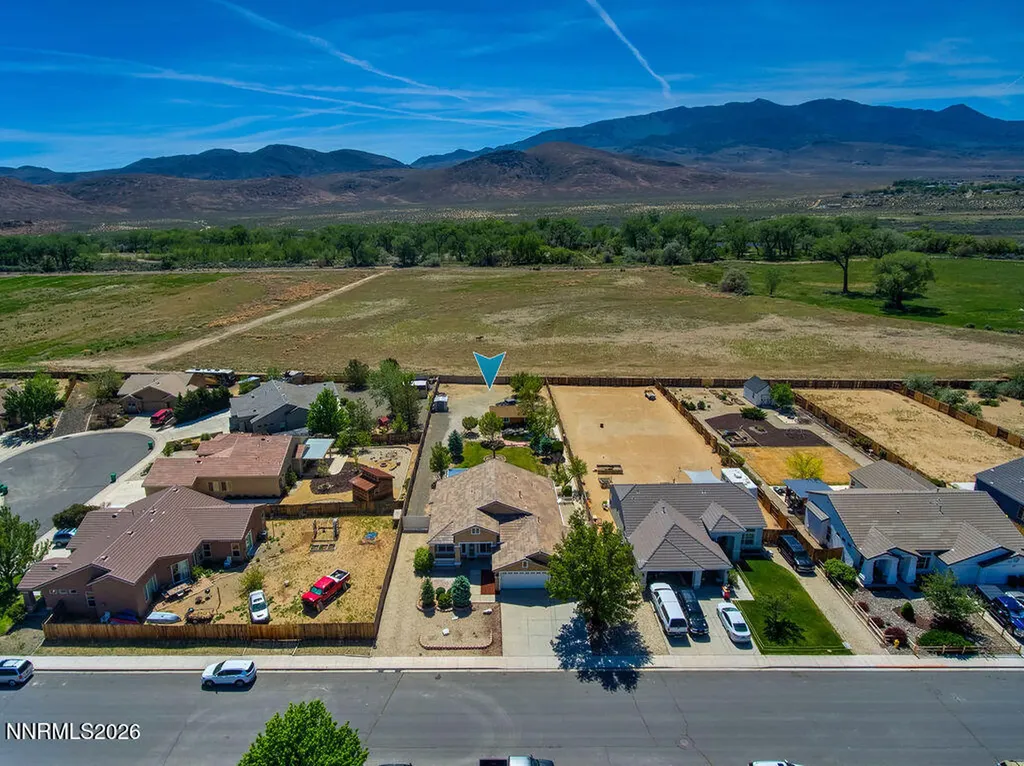 1513 Riverpark Dayton NV 89403