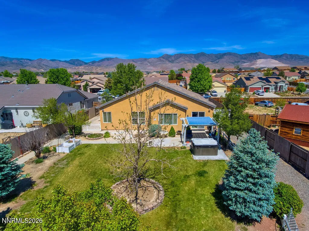 1513 Riverpark Dayton NV 89403