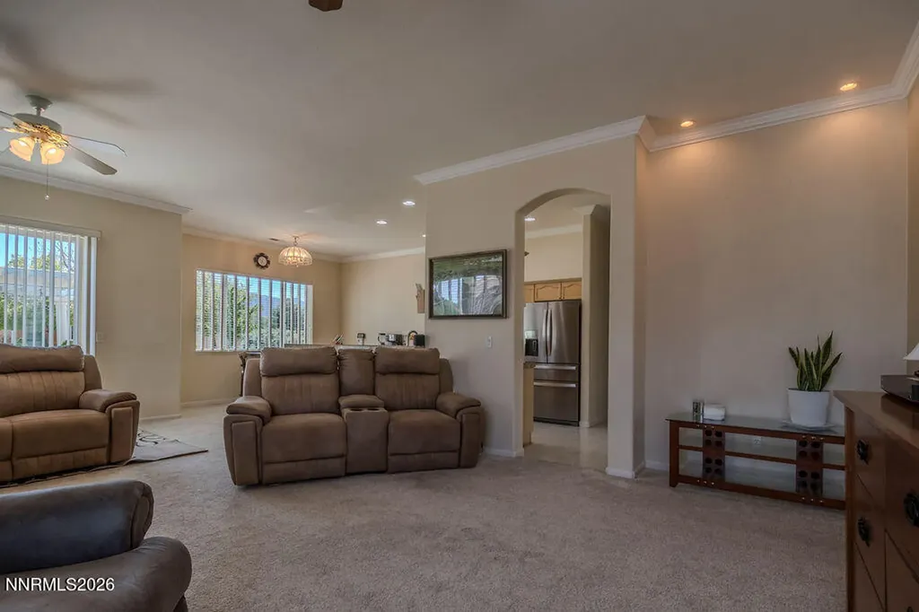 1513 Riverpark Dayton NV 89403