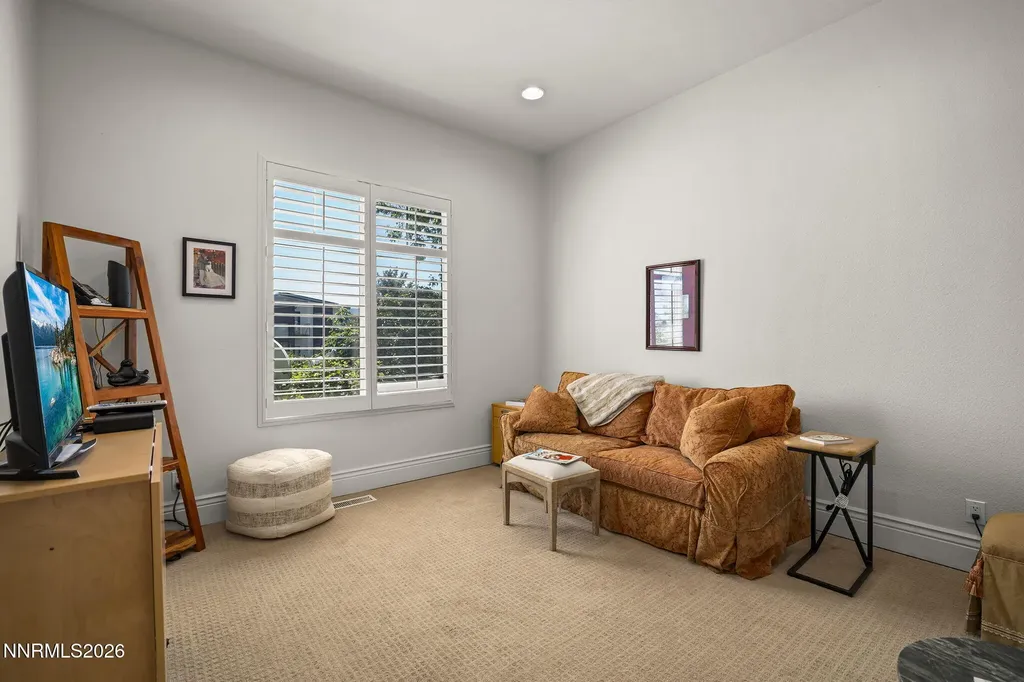 1299 Wolf Run Reno NV 89511