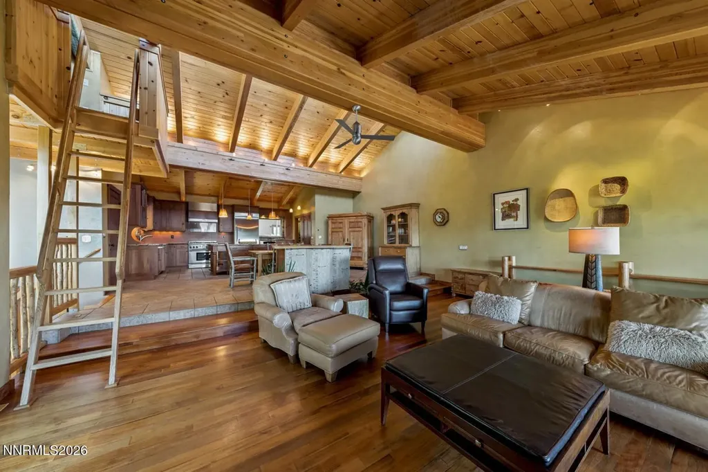 121 Holly Stateline NV 89449