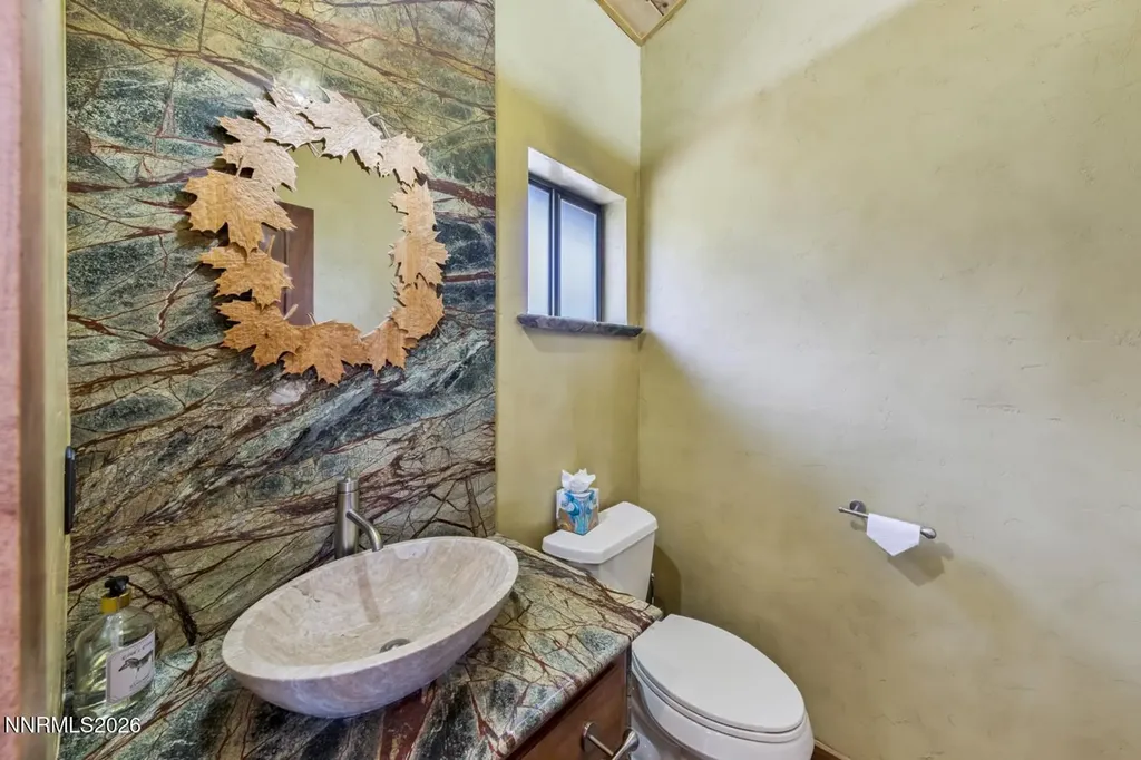 121 Holly Stateline NV 89449