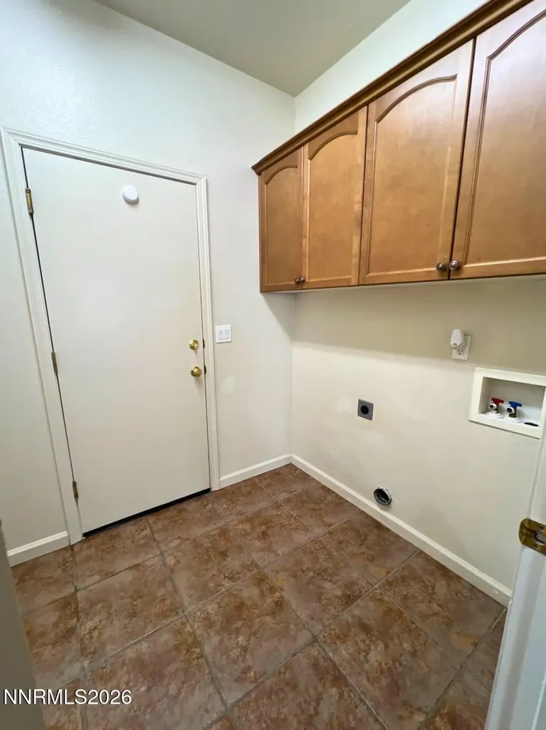 7169 Beacon Reno NV 89506