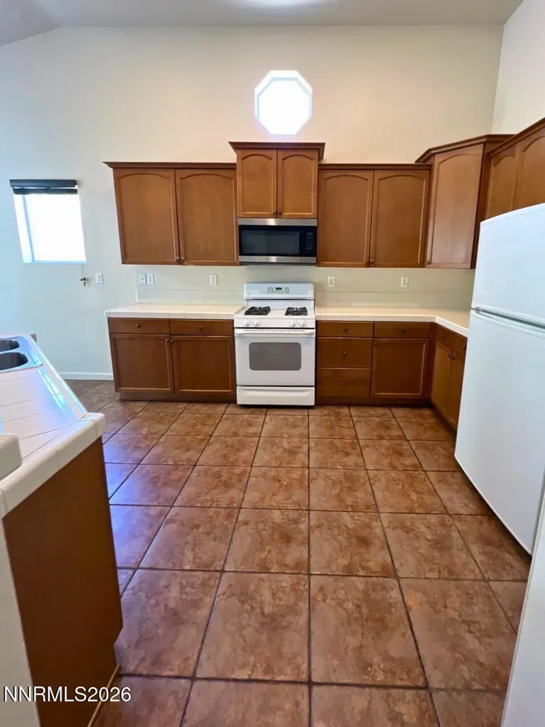 7169 Beacon Reno NV 89506