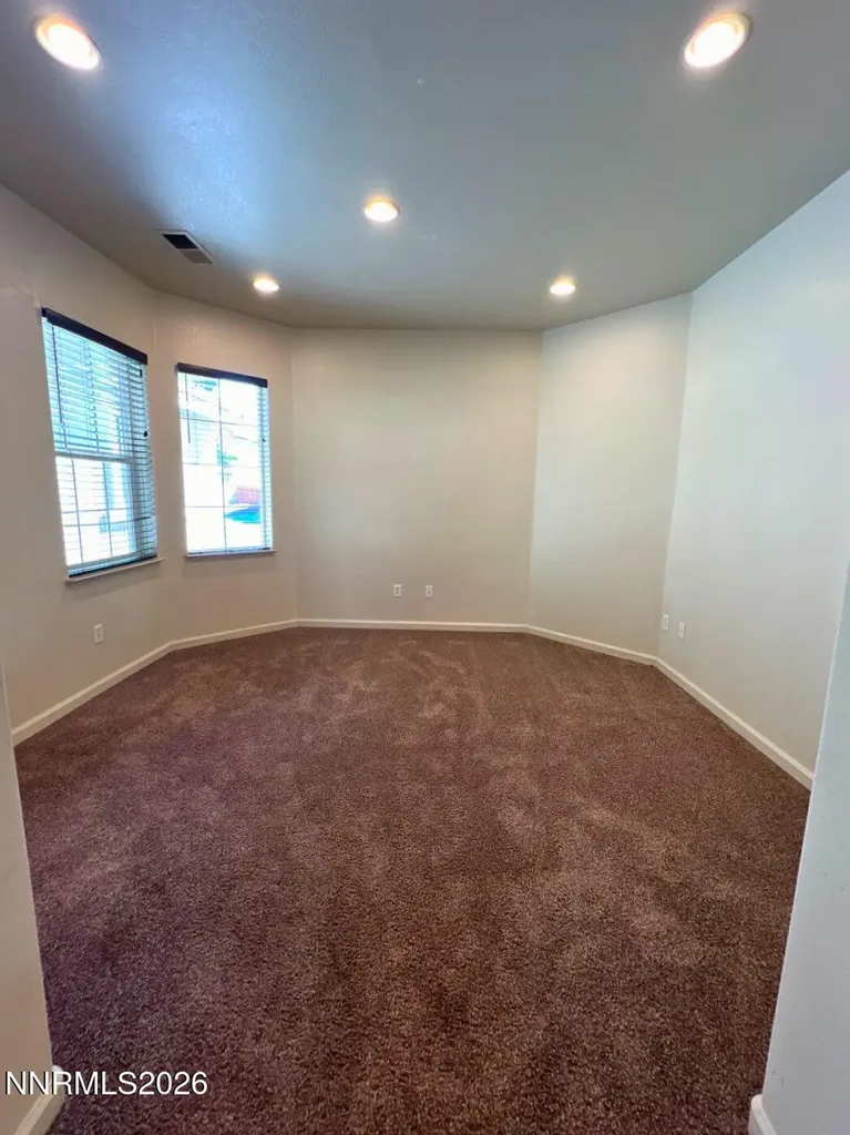 7169 Beacon Reno NV 89506