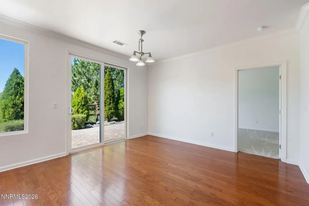 1285 Cliff Park Reno NV 89523